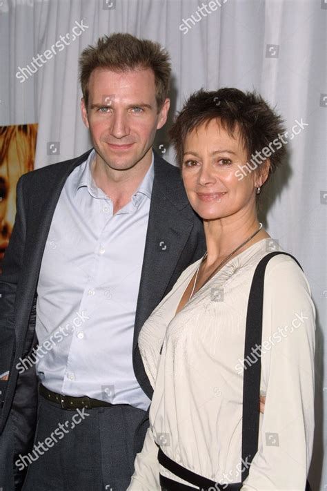 ralph fiennes and wife|ralph fiennes wife 2021.